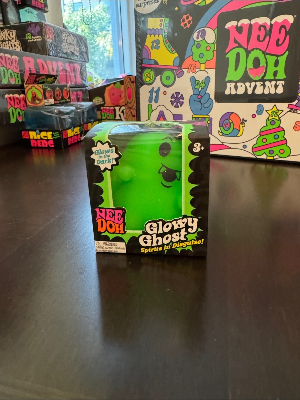 NeeDoh Glowy Ghost Green “Dracula” RARE 100% AUTHENTIC
